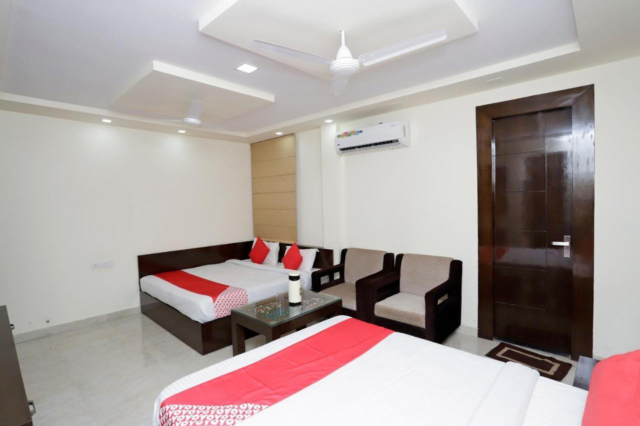 Oyo 39595 Hotel Ray Ban Kankhal Dış mekan fotoğraf